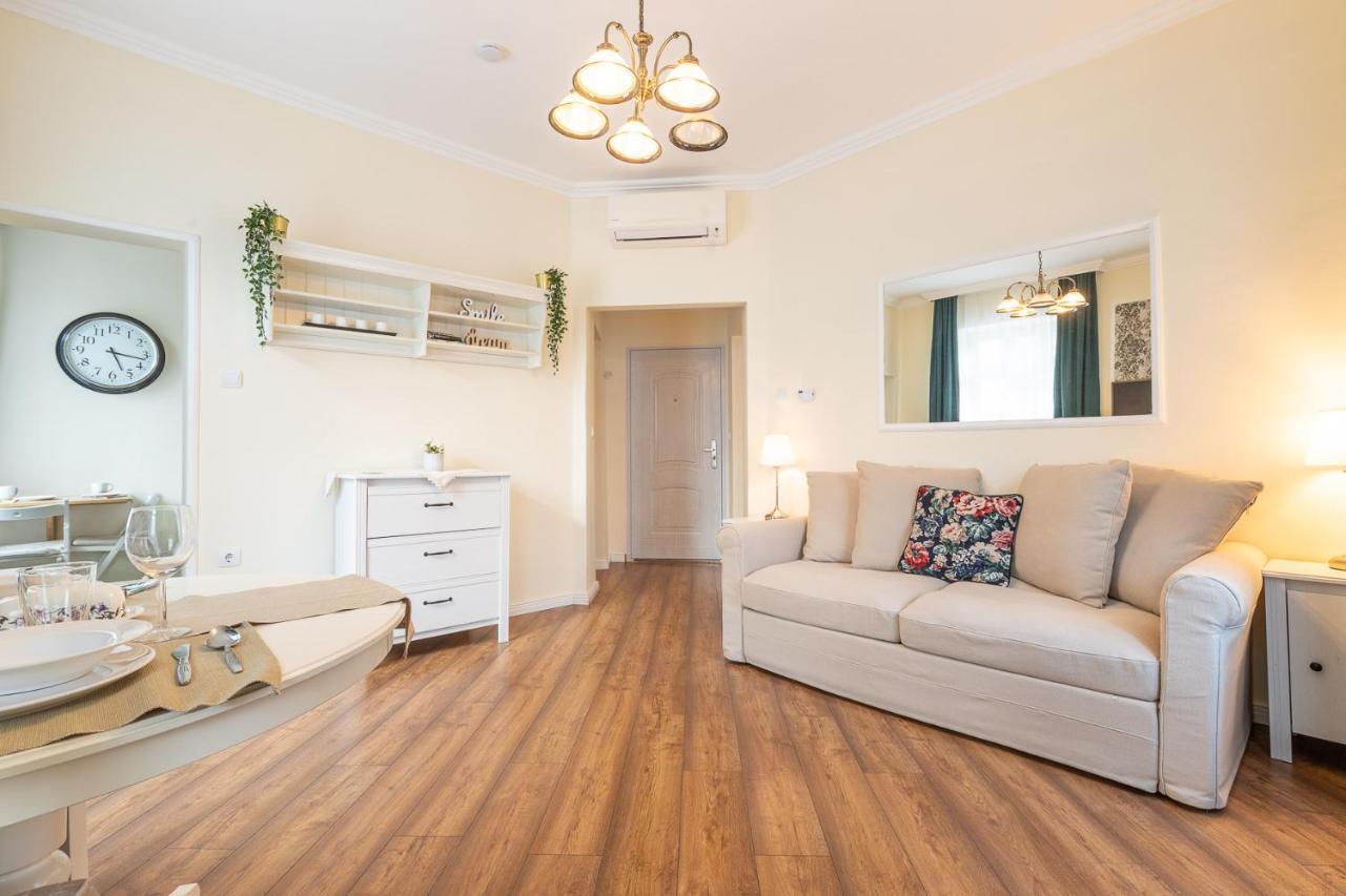 Villa Lucia Heviz Bagian luar foto