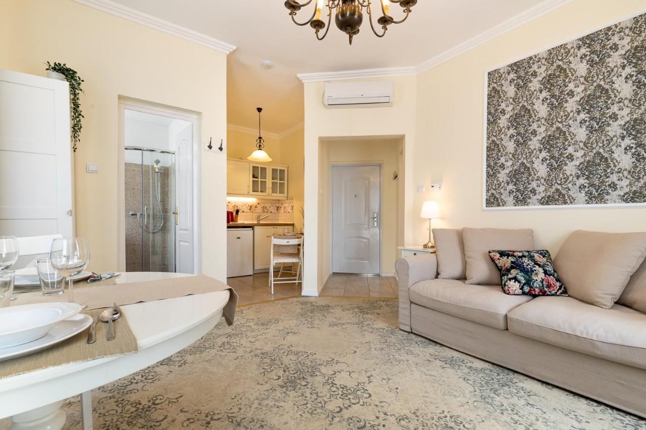 Villa Lucia Heviz Bagian luar foto