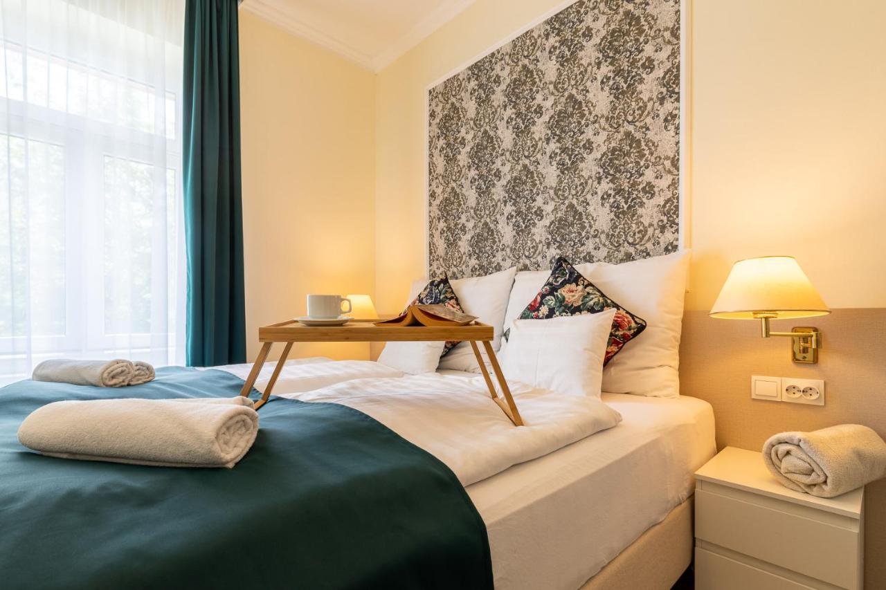 Villa Lucia Heviz Bagian luar foto